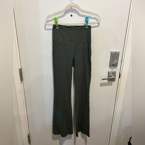 lululemon groove pant nulu flare leggings size 6 in olive